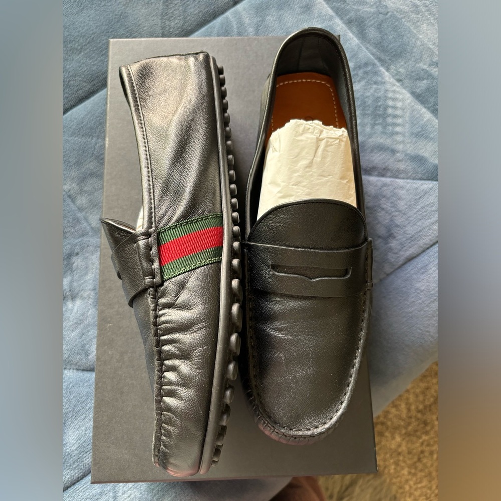Gucci shoes - size 9 1/2 UK